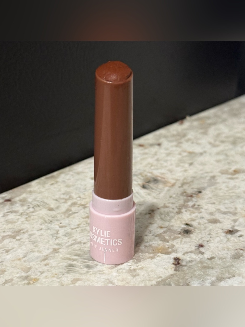 Kylie Cosmetics Tinted Blur Balm - Mocha Kiss